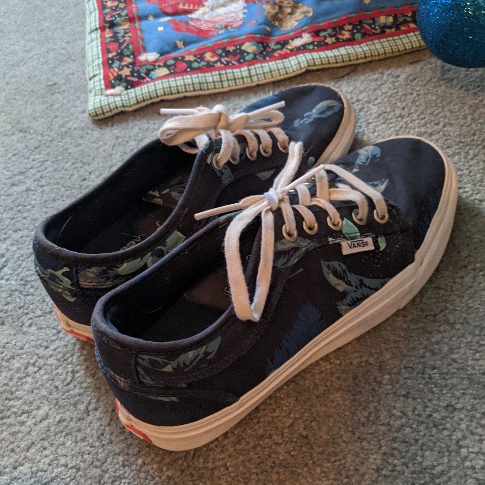 Flower patterned Vans